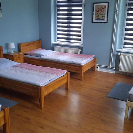 Fewo1-1 Zim Apart-4 Bett-Kueche-Dusche Wc-Parkplatz Βερολίνο Εξωτερικό φωτογραφία