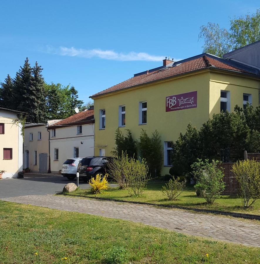 Fewo1-1 Zim Apart-4 Bett-Kueche-Dusche Wc-Parkplatz Βερολίνο Εξωτερικό φωτογραφία